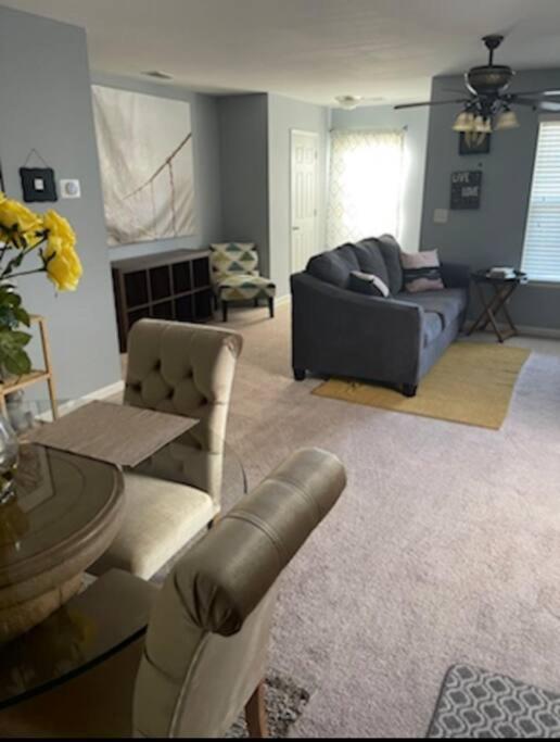 Beautiful Private Home Near Ft Jackson, Starbucks, Shopping And Dining! Columbia Exteriör bild